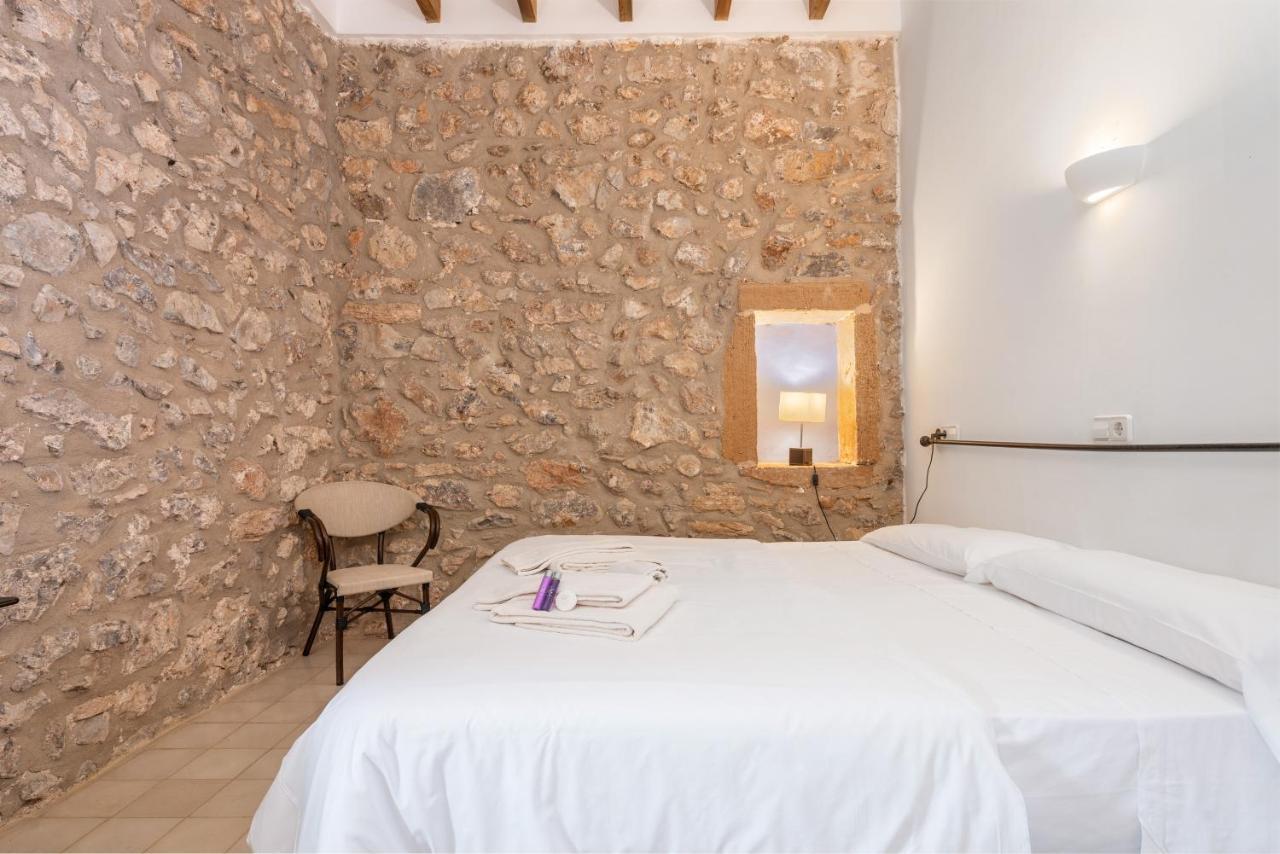 אלקודיה Petit Hotel Hostatgeria La Victoria מראה חיצוני תמונה
