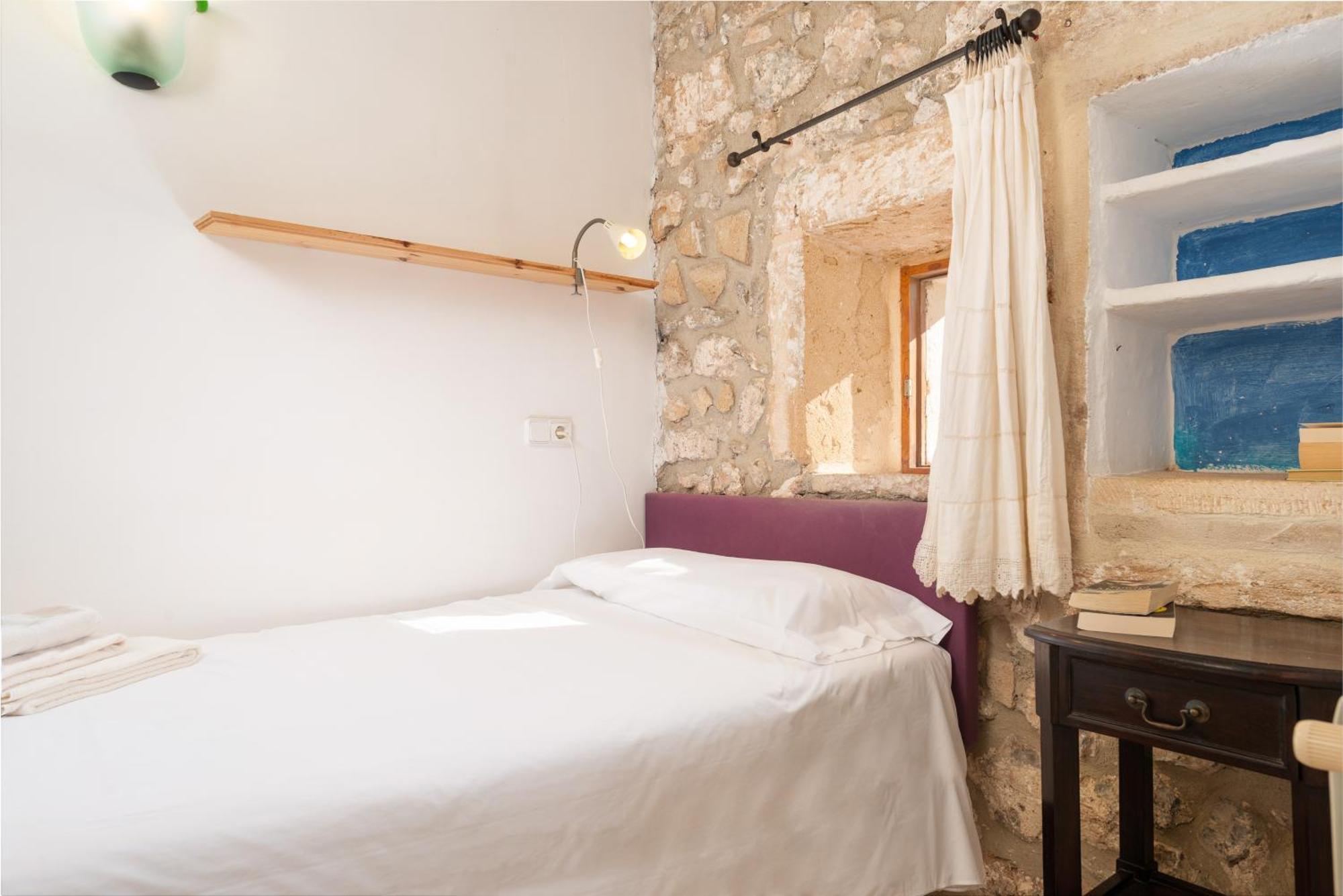 אלקודיה Petit Hotel Hostatgeria La Victoria חדר תמונה