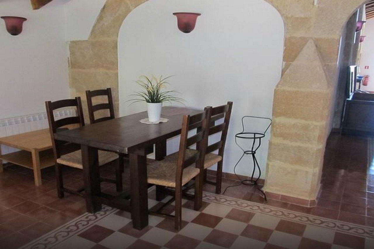 אלקודיה Petit Hotel Hostatgeria La Victoria מראה חיצוני תמונה