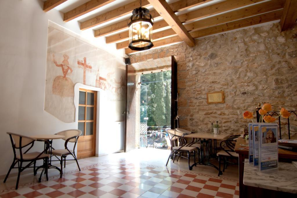 אלקודיה Petit Hotel Hostatgeria La Victoria מראה חיצוני תמונה